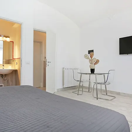 Bed and breakfast Houspitality Nero