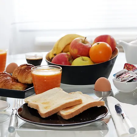 Bed and breakfast Houspitality Nero 3*