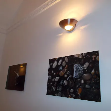 Houspitality Nero Roma